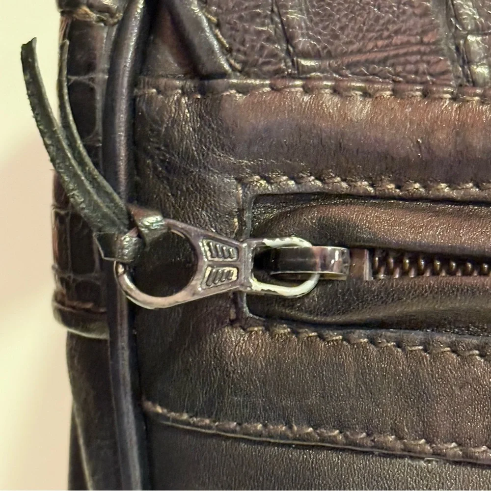 Donna Karan New York Black Leather Messenger Style Shoulder Bag RARE